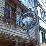 Façade du restaurant Le Mouton Blanc, une adresse recommandée