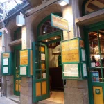 devanture hotel la croix blanche mont saint michel